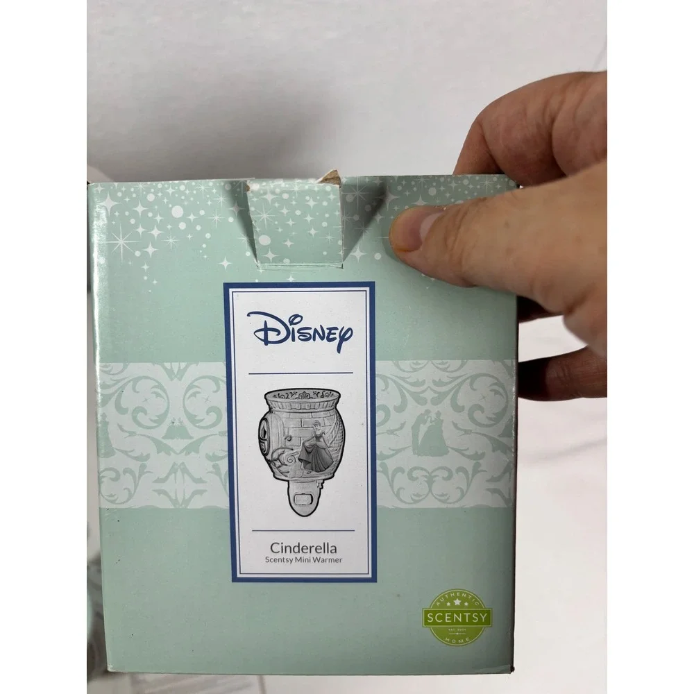 Disney Cinderella Scentsy Mini Warmer Ceramic Plug In Wax Melter Blue 15W Bulb